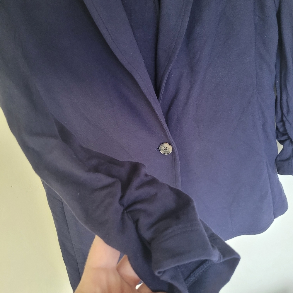 theory Stretchy And Soft Blazer - Picture 2 of 8